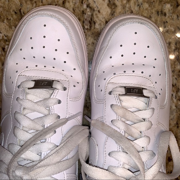 Nike Air Force 1 - Picture 4 of 7